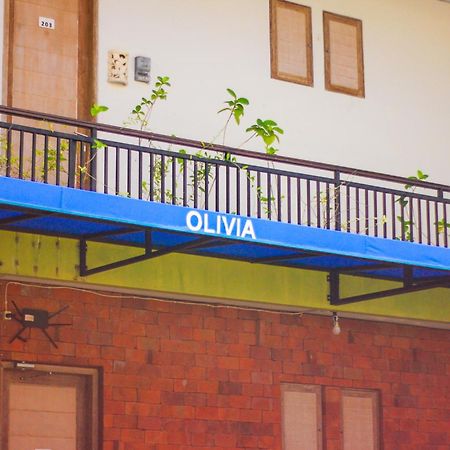 Olivia Soho Guest House Legian Buitenkant foto