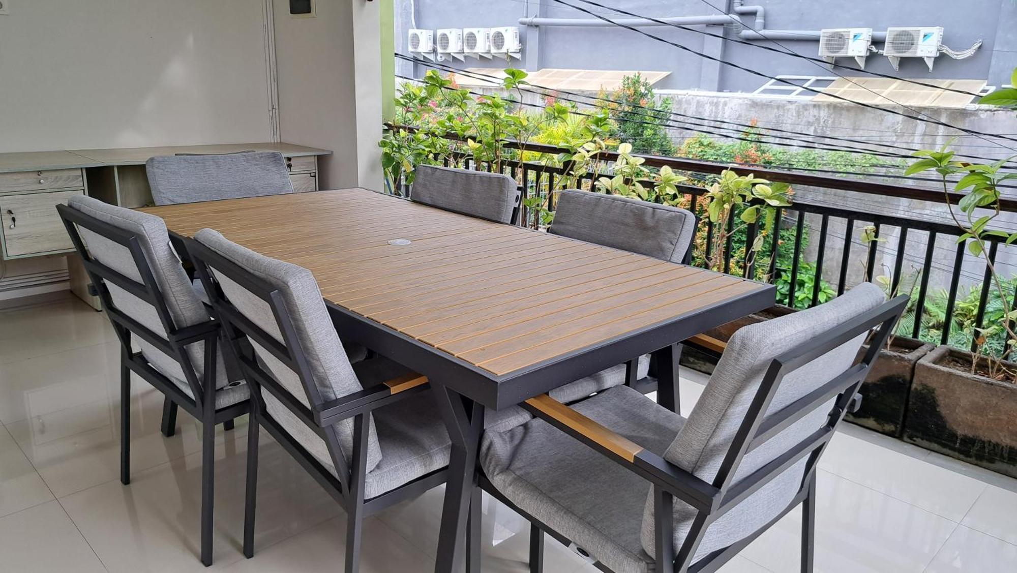 Olivia Soho Guest House Legian Buitenkant foto